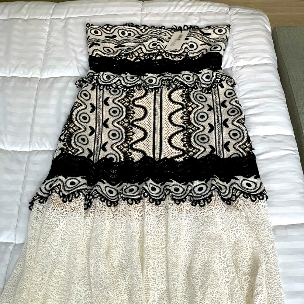 Stunning Sea NY strapless dress!